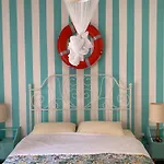 Apartment Pineta - Due Matrimoniali Fronte Mare Lido di Jesolo